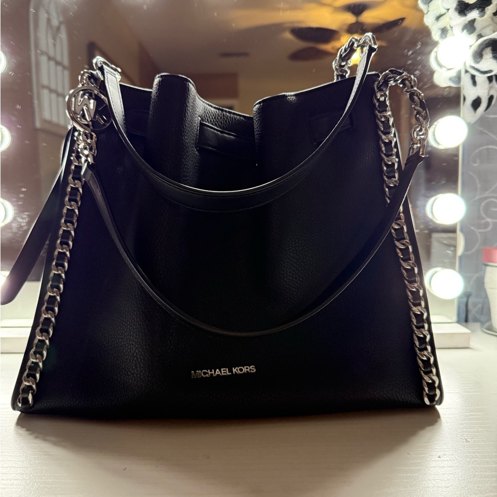 Michael Kors tote